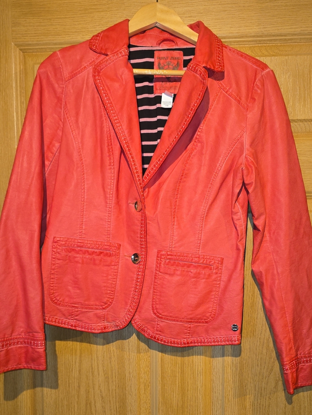 Point Zero Women's Coral-Red Leather Blazer